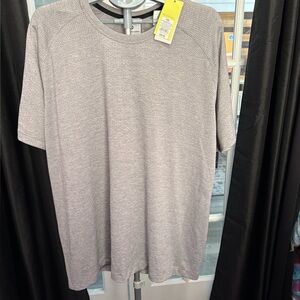 All in Motion Light Gray Short Sleeve Tee